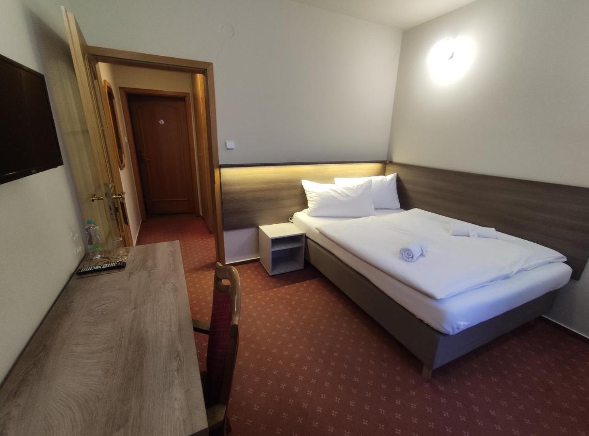 Hotel Brixen Havlíčkův Brod Eksteriør bilde